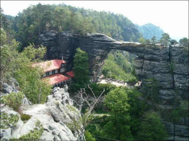 Penzion Oaza Hřensko エクステリア 写真